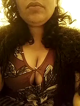 Snapshot of karamil69sxx chatting on March 2026 02:37:02 AM karamil69sxx online show from March 2026 02:37:02 AM