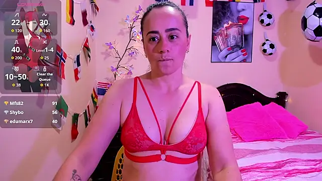 Snapshot of sara_florez12 chatting on June 2026 10:59:02 AM sara florez12 online show from June 2026 10:59:02 AM