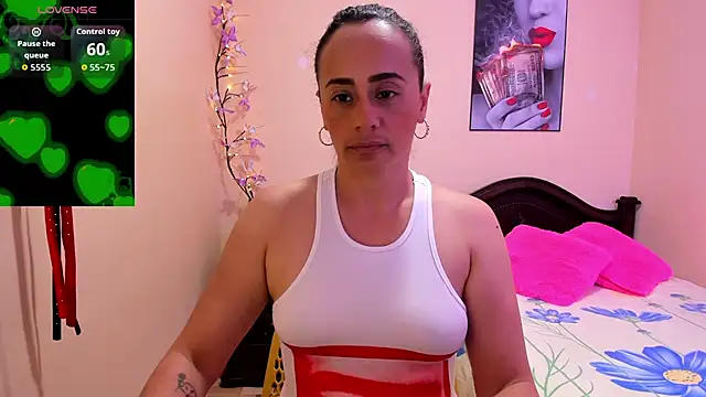 Snapshot of sara_florez12 chatting on July 2026 11:22:01 AM sara florez12 online show from July 2026 11:22:01 AM