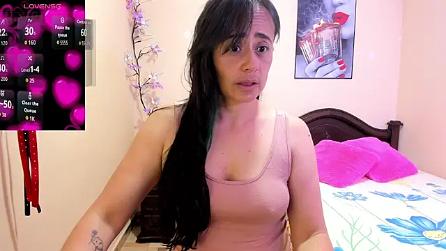 Snapshot of sara_florez12 chatting on July 2026 11:01:01 AM sara florez12 online show from July 2026 11:01:01 AM