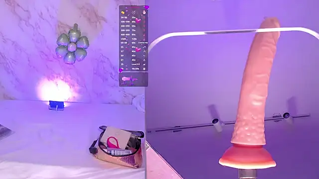 LadyReload online show from April 2026 02:56:01 PM