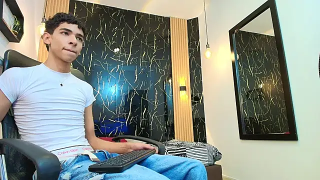 ValeriHot 1 online show from April 2026 02:57:02 AM