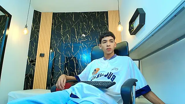 ValeriHot 1 online show from March 2026 03:07:01 AM