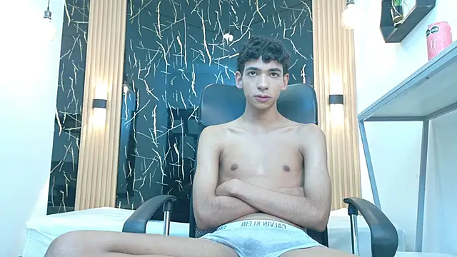ValeriHot 1 online show from June 2026 03:06:02 AM