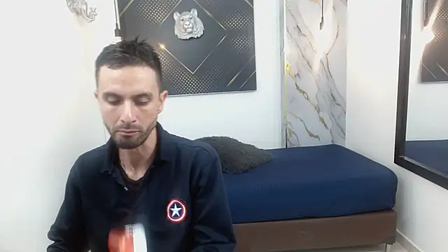 KingOfTemptation online show from March 2026 03:33:01 AM