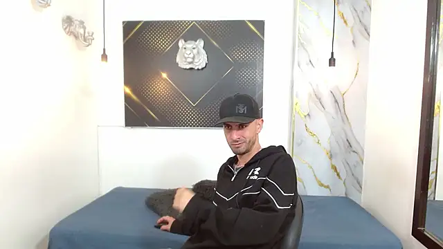 KingOfTemptation online show from April 2026 03:59:01 AM