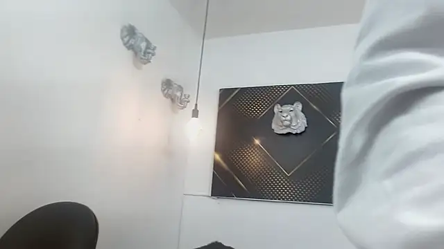 KingOfTemptation online show from April 2026 03:43:02 AM