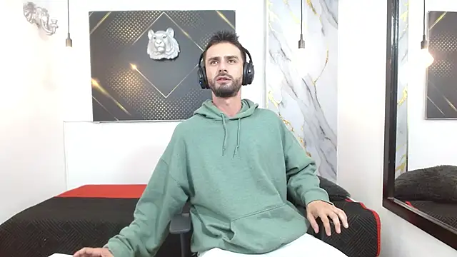 KingOfTemptation online show from April 2026 03:24:02 AM