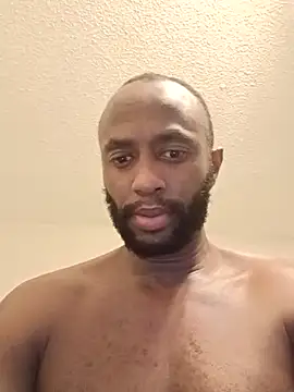 Snapshot of loveoverhate101 chatting on March 2026 11:28:02 PM loveoverhate101 online show from March 2026 11:28:02 PM