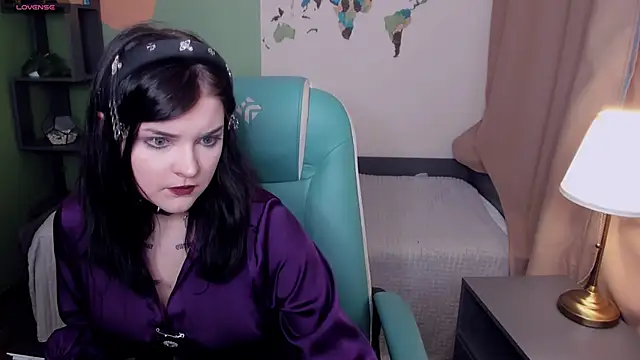 EsterTwilight online show from March 2026 03:29:01 PM
