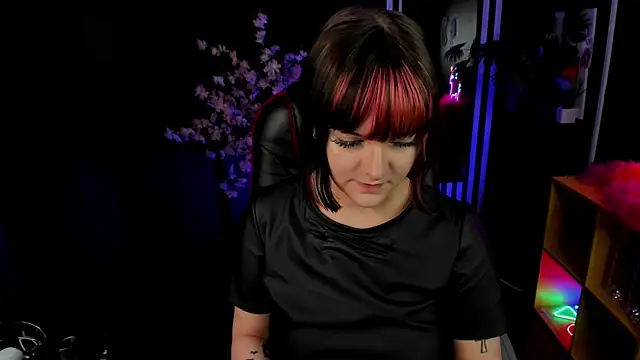 EsterTwilight online show from July 2026 03:40:02 PM
