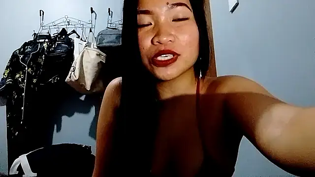 Snapshot of MarceneFamageltto chatting on March 2026 05:33:02 AM MarceneFamageltto online show from March 2026 05:33:02 AM