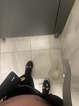 yanbenmle online show from March 2026 07:56:02 AM