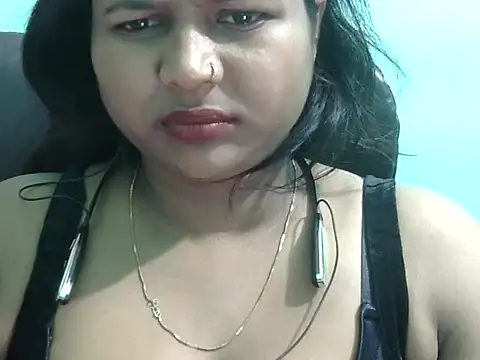 Rashmi hotgirl online show from March 2026 06:20:01 PM