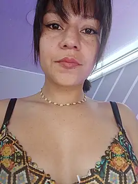 Snapshot of NatyBliss_gh chatting on June 2026 05:30:01 AM NatyBliss gh online show from June 2026 05:30:01 AM