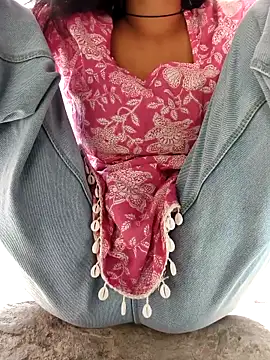 nidhii nude online show from April 2026 03:46:02 AM