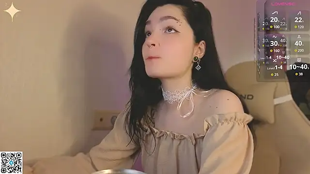 Luna Moon13 online show from May 2026 03:21:01 AM