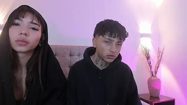 Sky n Zayn online show from April 2026 12:21:02 PM