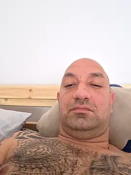 Gaboo0909 online show from April 2026 01:17:01 PM