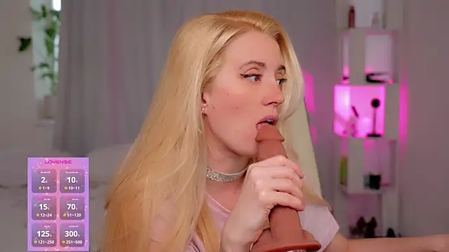 Myfeet inyourmouth online show from April 2026 01:17:01 PM