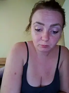 Bella-Monroe online show from April 2026 01:35:01 PM