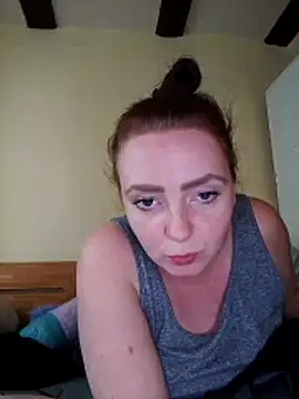 Bella-Monroe online show from April 2026 04:57:02 PM