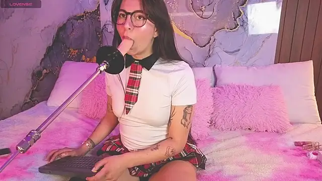 abbycandhy online show from May 2026 02:22:01 PM