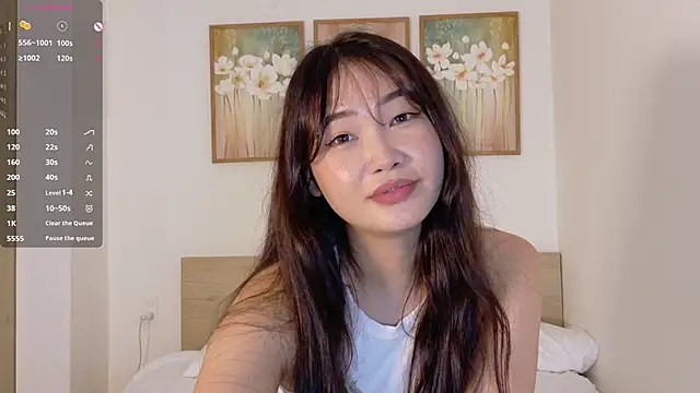 pinkyblooom online show from April 2026 09:11:01 AM