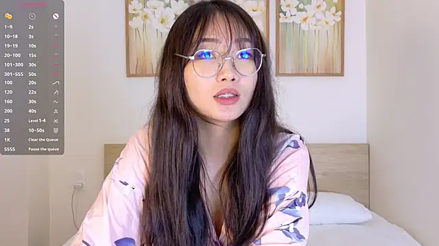 pinkyblooom online show from March 2026 09:03:01 AM