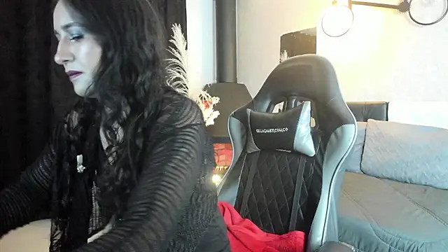 Vicky Angeel online show from March 2026 03:02:02 AM