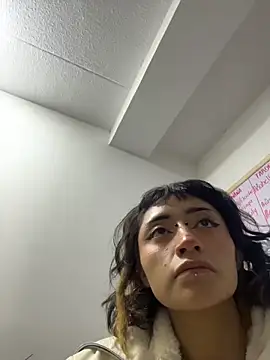 baby akuma online show from March 2026 02:15:01 AM