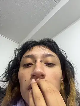baby akuma online show from April 2026 03:33:01 AM