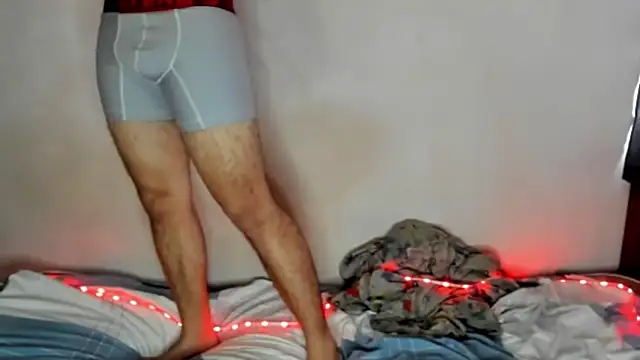 keen boy online show from April 2026 08:04:01 PM