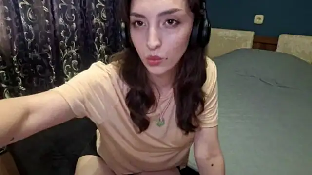 CindyLight online show from April 2026 02:32:02 PM