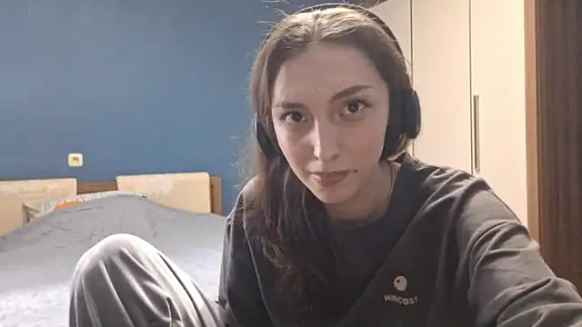 CindyLight online show from April 2026 03:29:02 PM