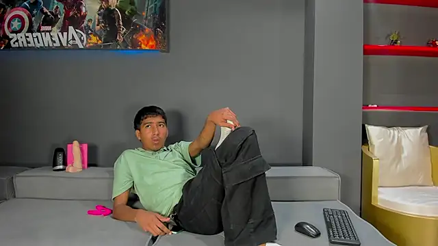 Ender h0tt online show from July 2026 08:46:02 PM