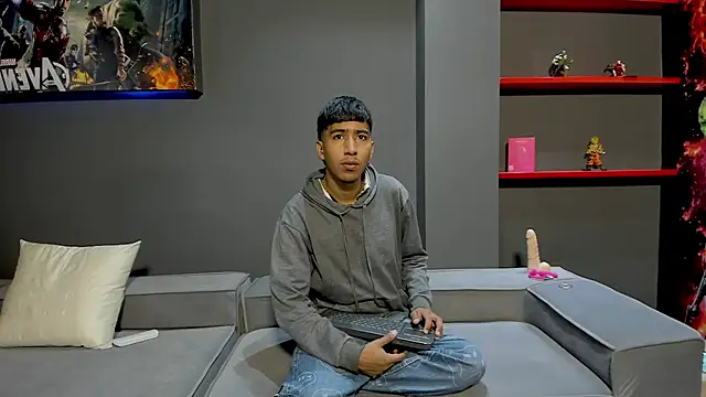 Ender h0tt online show from April 2026 01:56:01 PM