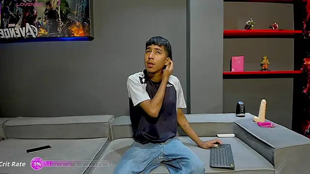 Ender h0tt online show from April 2026 02:11:01 PM