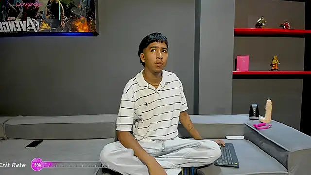 Ender h0tt online show from April 2026 02:12:02 PM