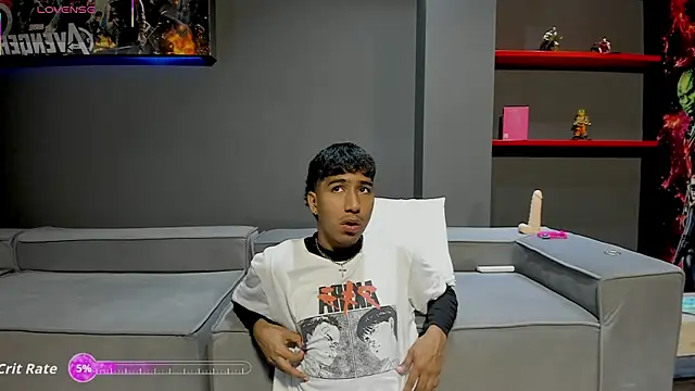 Ender h0tt online show from April 2026 01:45:01 PM