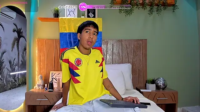 Ender h0tt online show from July 2026 08:56:02 PM