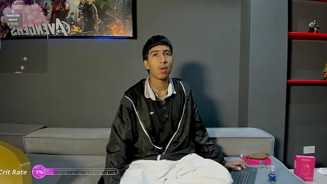 Ender h0tt online show from March 2026 02:00:01 PM