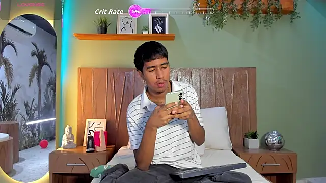 Ender h0tt online show from July 2026 09:58:01 PM