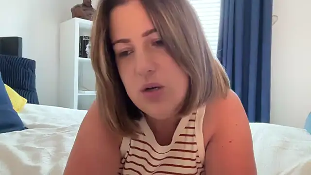 annabellewarick online show from April 2026 12:11:02 PM