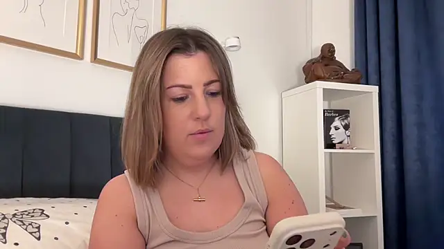 annabellewarick online show from March 2026 04:32:02 PM