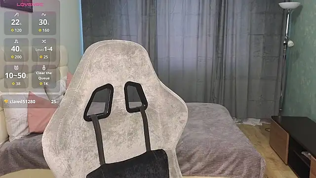 Kristy Bell1 online show from April 2026 07:37:02 AM