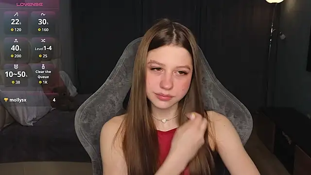 Kristy Bell1 online show from April 2026 10:13:01 PM