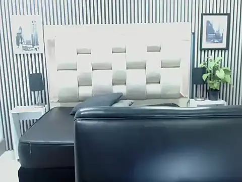 Alex Wolft online show from March 2026 11:42:01 AM