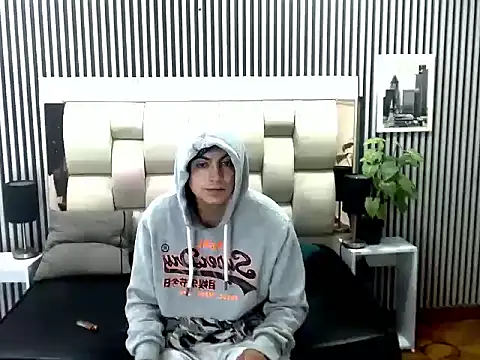 Alex Wolft online show from May 2026 12:00:02 PM