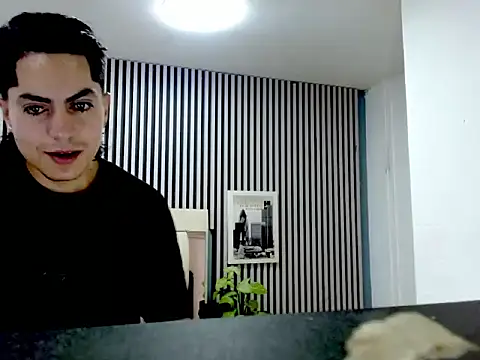 Alex Wolft online show from May 2026 11:36:02 AM